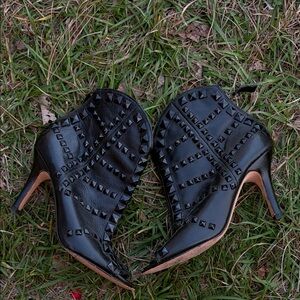 Cynthia vincent Black Studded Women's Heeled Boots